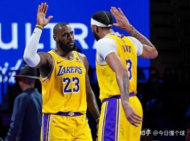 NBA湖人轻取独行侠，豪取12连胜